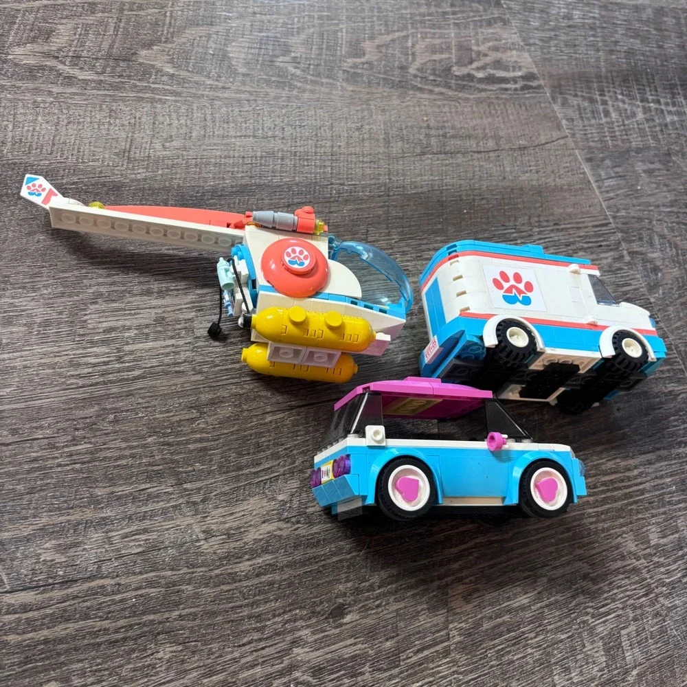 LEGO Friends Vehicle Lot Helicopter Ambulance Car Pet 41692 41445 41443 Sets